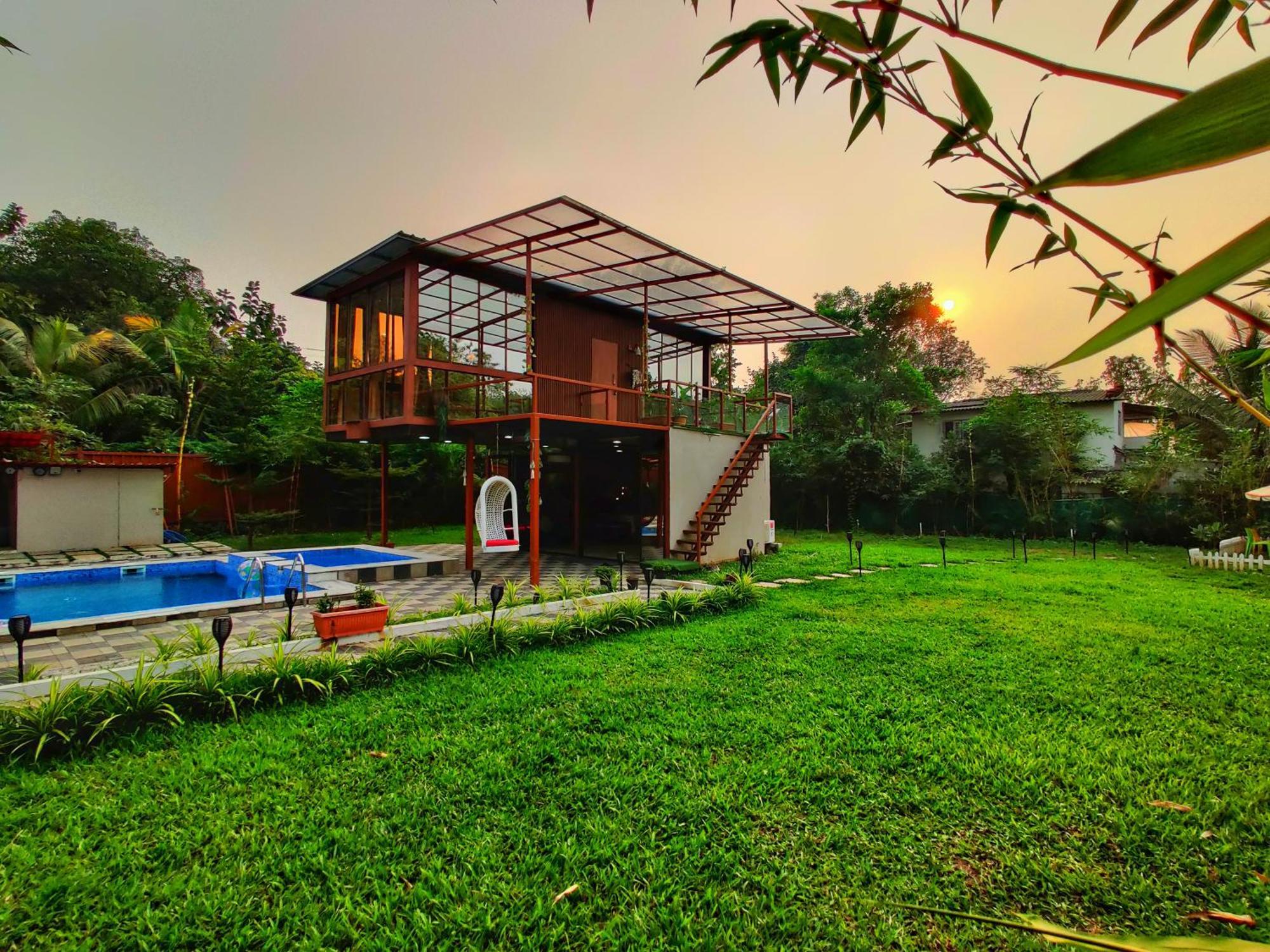 Crystal Springs Villa - A Picture-Perfect Retreat W Pool, Hammock, Gazebo Karjat Exterior photo
