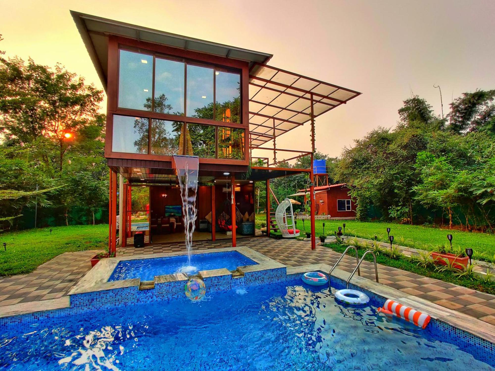 Crystal Springs Villa - A Picture-Perfect Retreat W Pool, Hammock, Gazebo Karjat Exterior photo