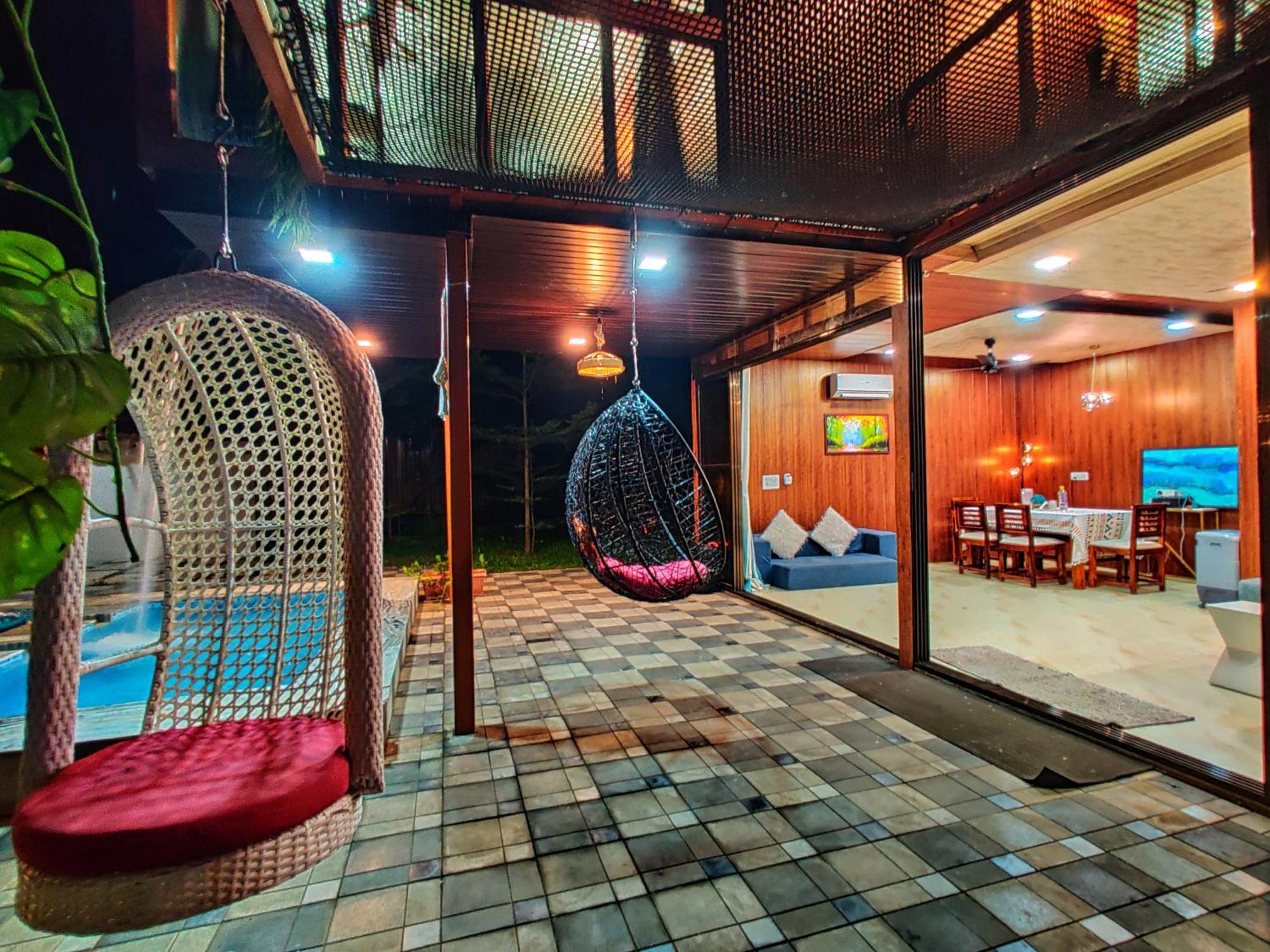 Crystal Springs Villa - A Picture-Perfect Retreat W Pool, Hammock, Gazebo Karjat Exterior photo