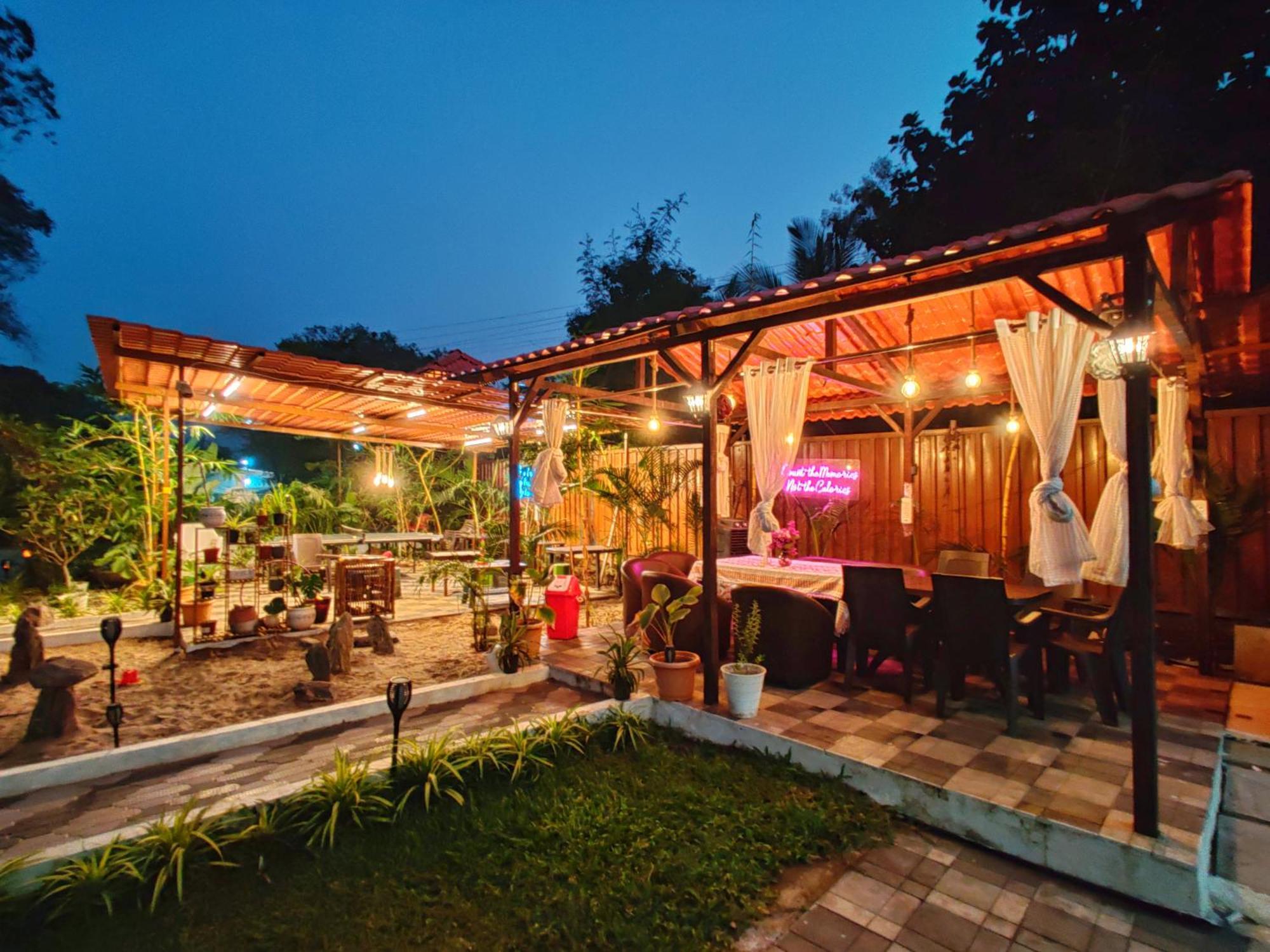 Crystal Springs Villa - A Picture-Perfect Retreat W Pool, Hammock, Gazebo Karjat Exterior photo